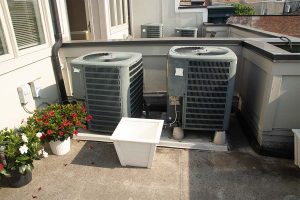Should You Choose Central AC Over Window Units in Clemmons, NC?